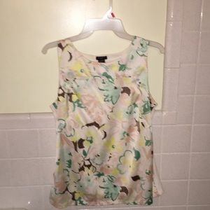 ANN TAYLOR TANK TOP